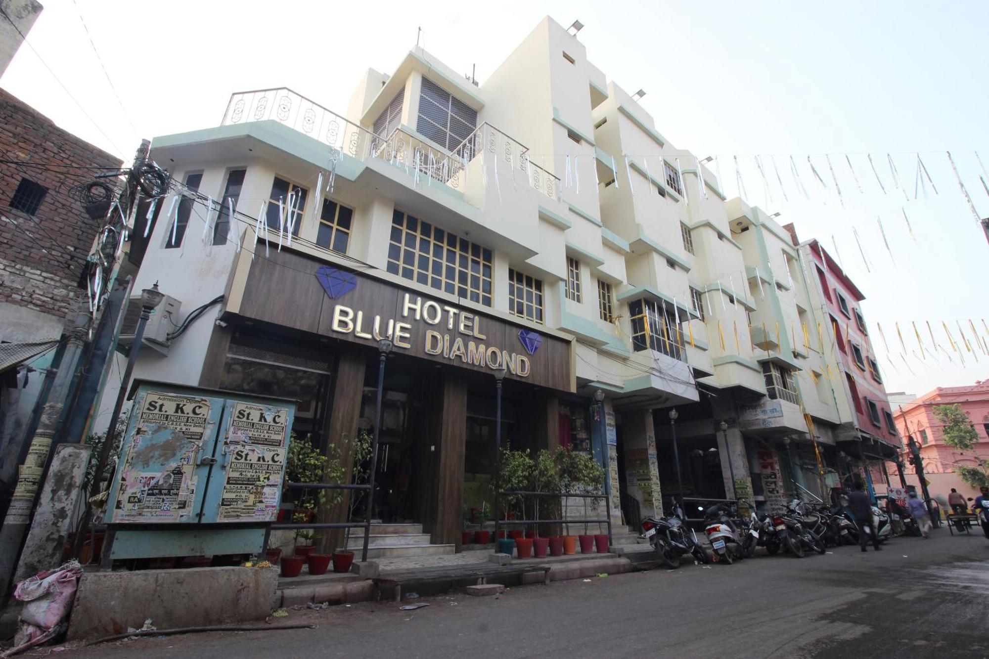 Hotel O Blue Diamond Varanasi Exterior photo
